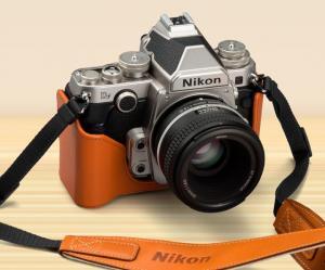 The retro looks of the Nikon Df